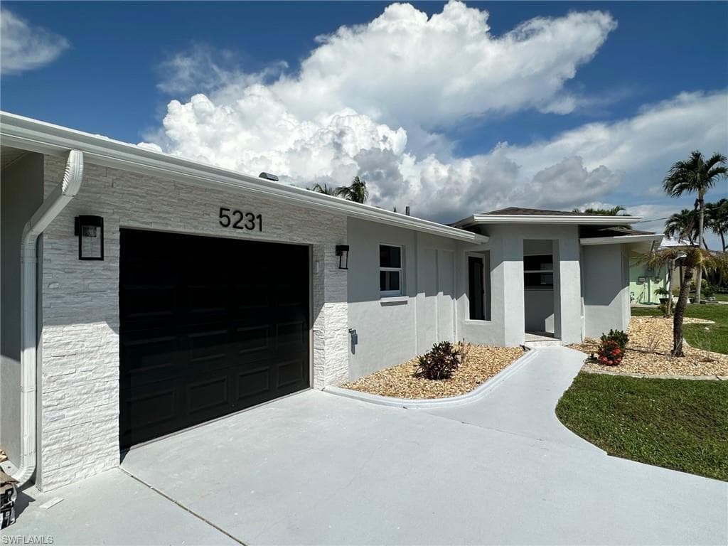 5231 Skylark CT CAPE CORAL, FL 33904