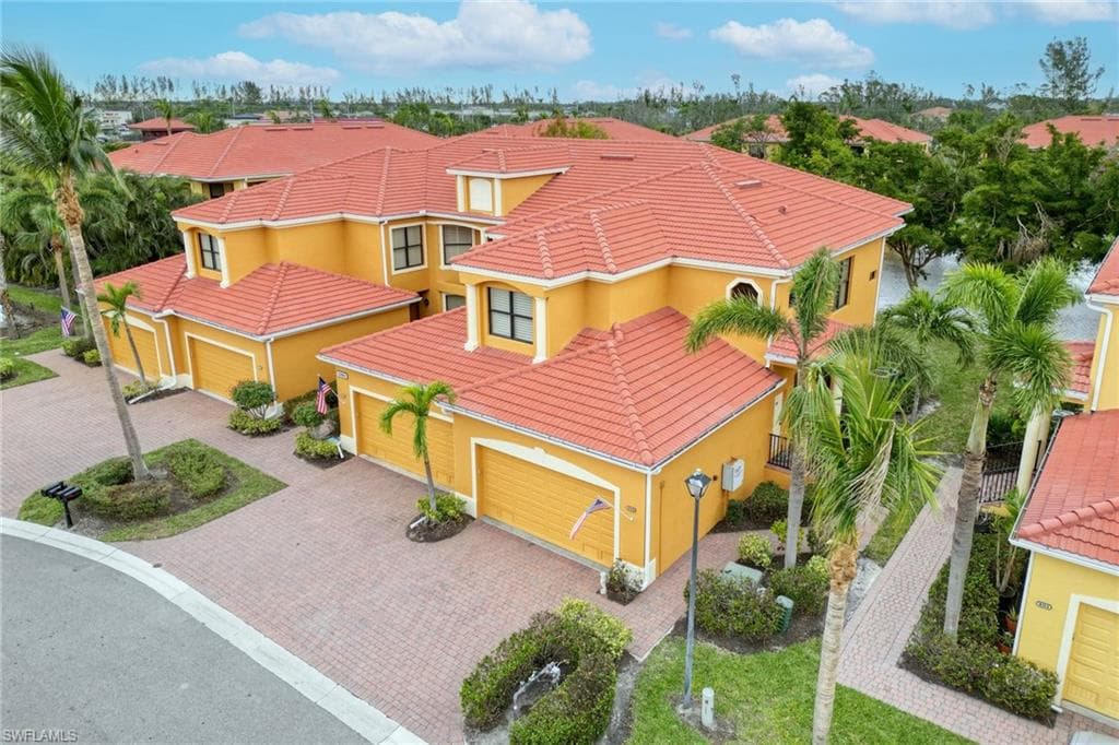 15931 Prentiss Pointe CIR 202 FORT MYERS, FL 33908