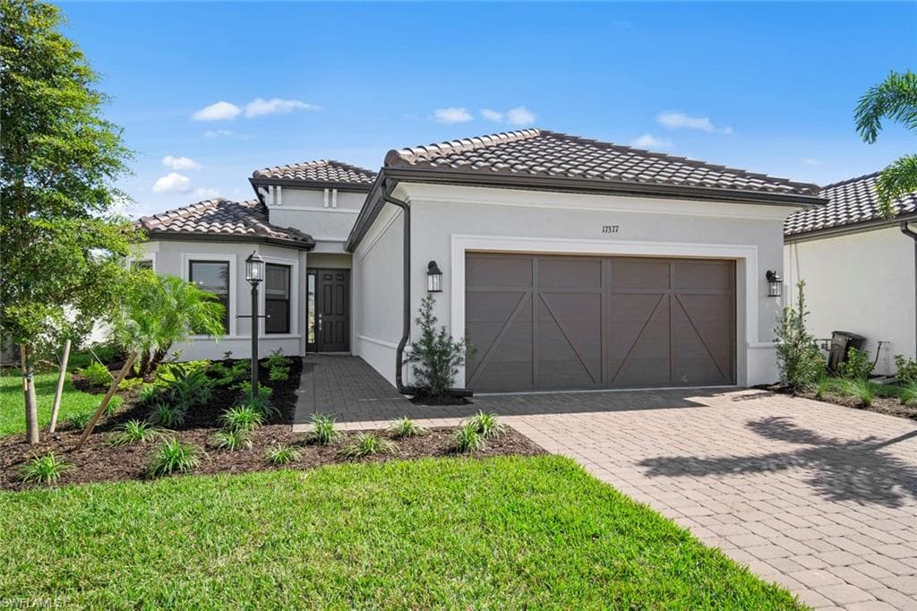 17377 Caravita LN FORT MYERS, FL 33913