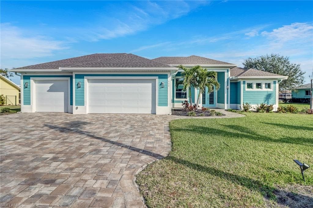111 SW 12th TER CAPE CORAL, FL 33991