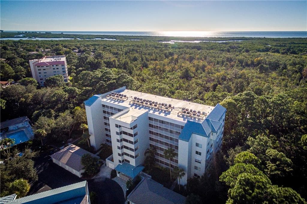 270 Naples Cove DR 3304 NAPLES, FL 34110
