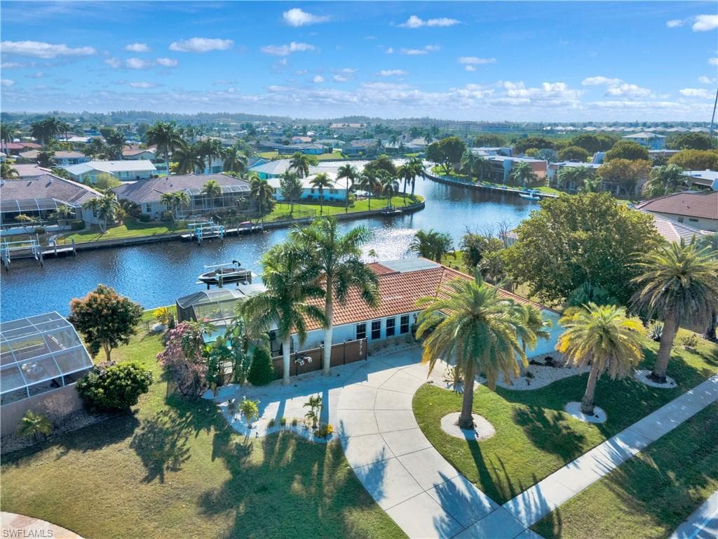 976 Bal Harbor BLVD PUNTA GORDA, FL 33950