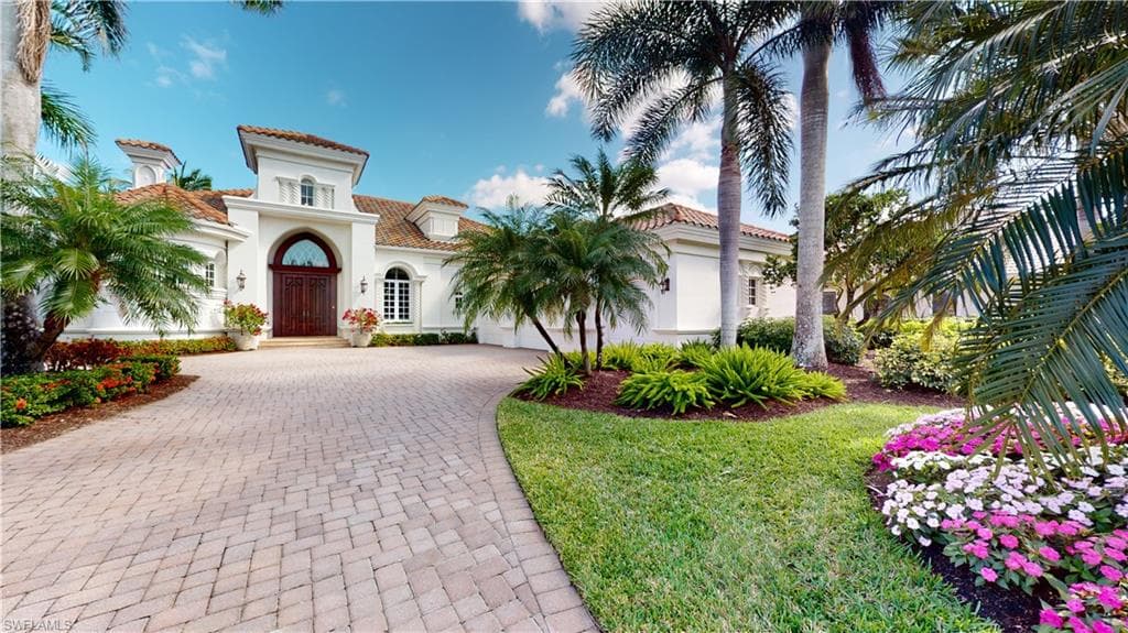 3036 Castalain CT NAPLES, FL 34105