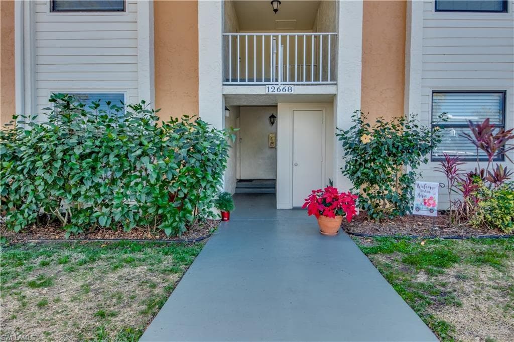 12668 Kenwood LN A FORT MYERS, FL 33907