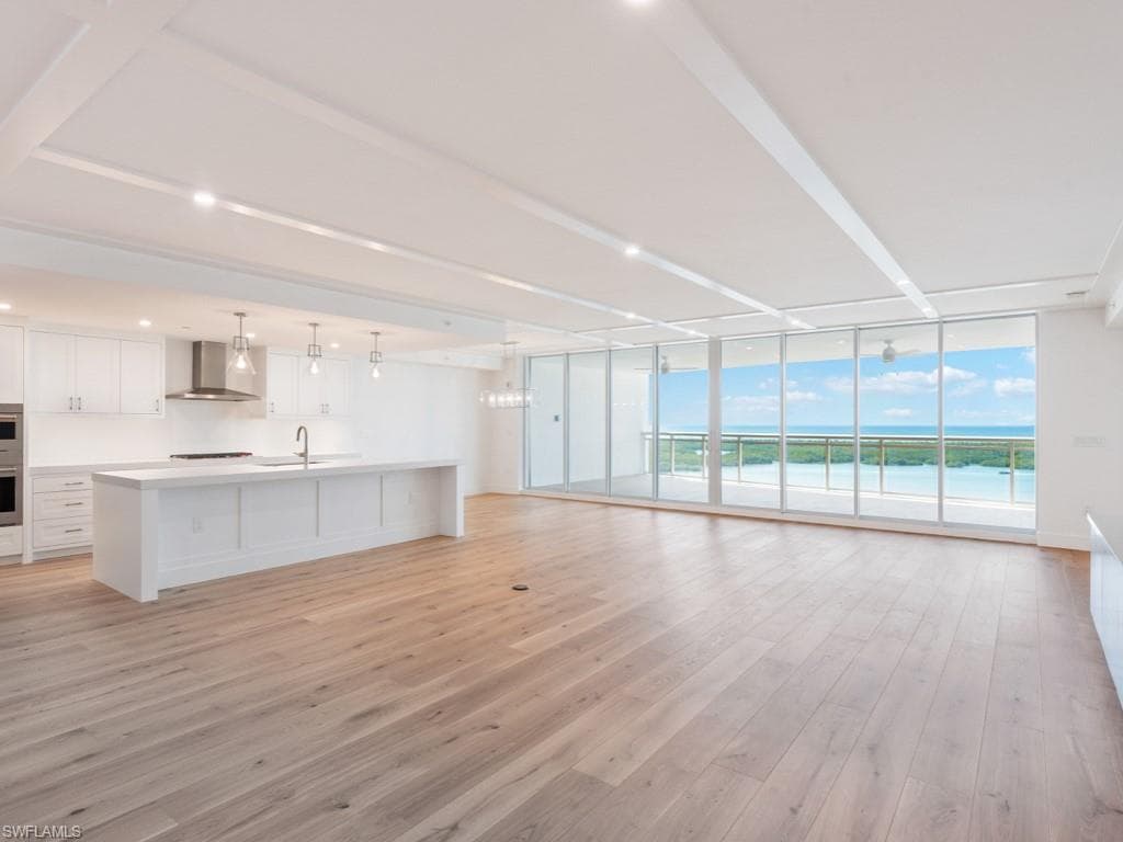13935 Old Coast RD 1205 NAPLES, FL 34110
