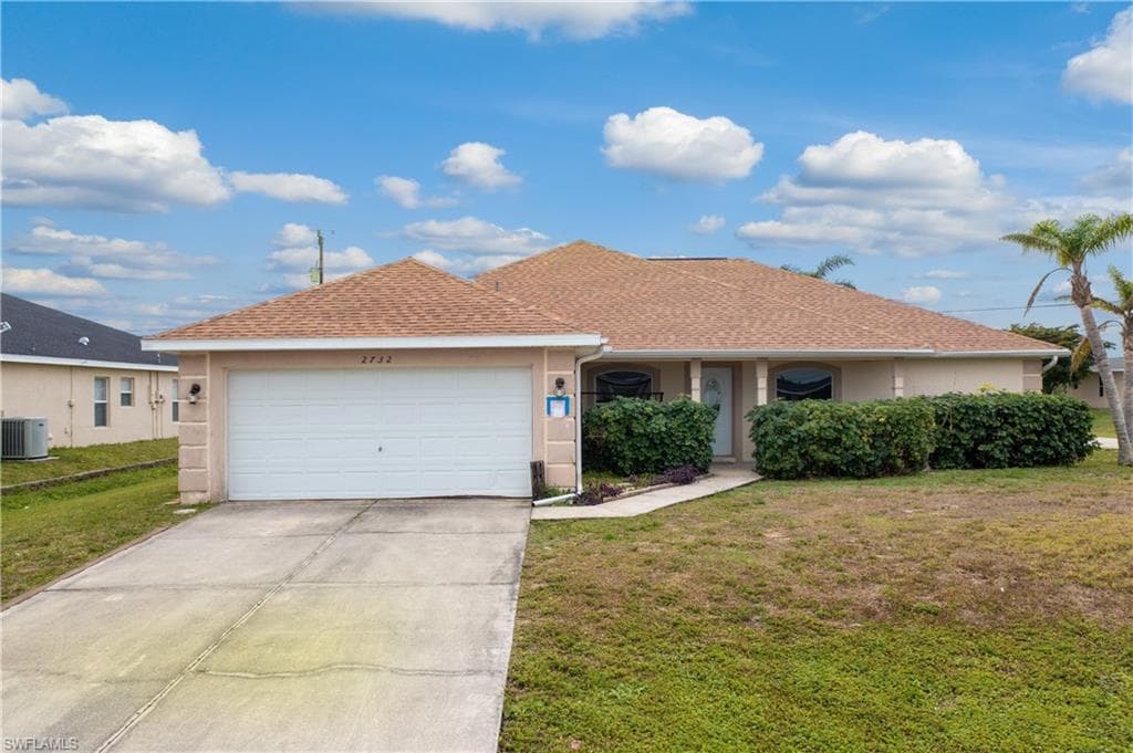 2732 SW Embers TER CAPE CORAL, FL 33991