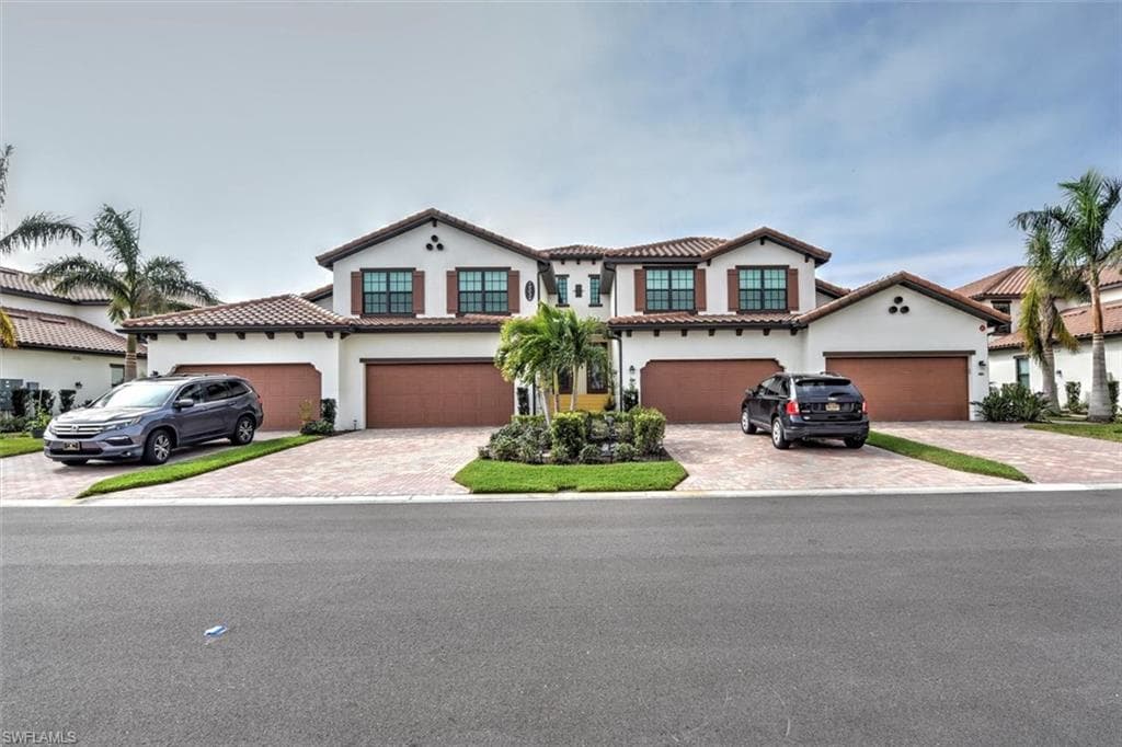 12039 Hawthorn Lake DR 102