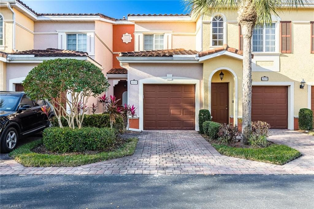 20320 Estero Gardens CIR 103 ESTERO, FL 33928