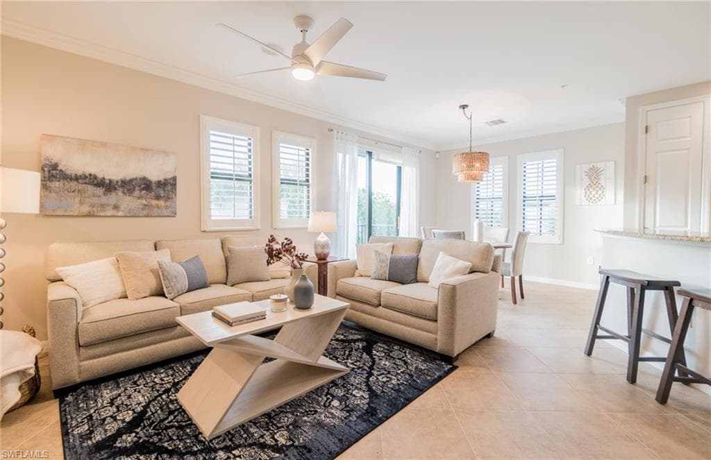 1383 Artesia DR E 701 NAPLES, FL 34113