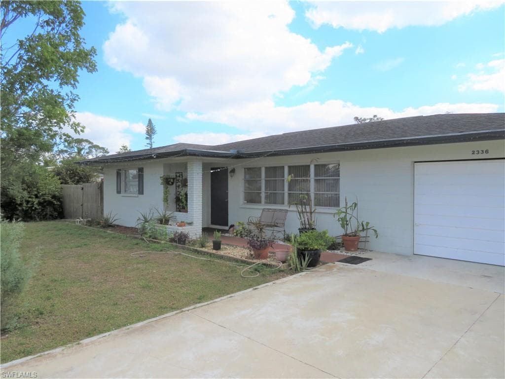 2336 Dover AVE FORT MYERS, FL 33907