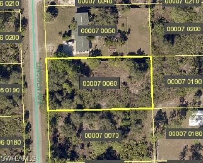 812 Lincoln AVE LEHIGH ACRES, FL 33972