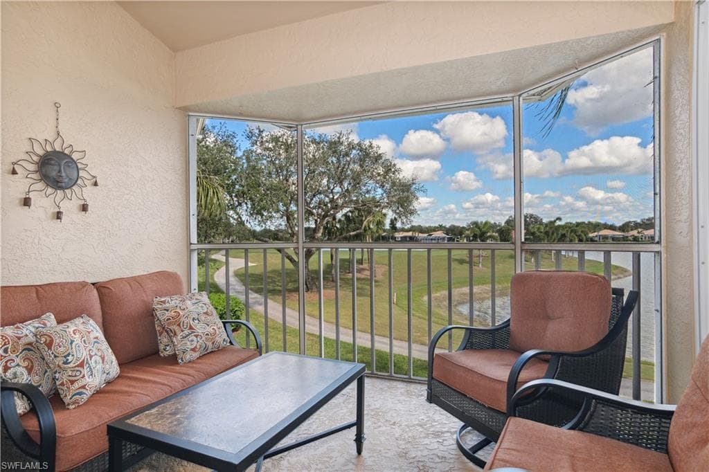13046 Amberley CT 610 BONITA SPRINGS, FL 34135