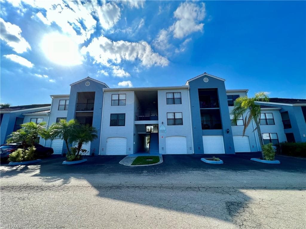 13525 Eagle Ridge DR 628 FORT MYERS, FL 33912