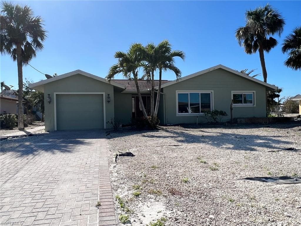 8030 Lagoon RD FORT MYERS BEACH, FL 33931