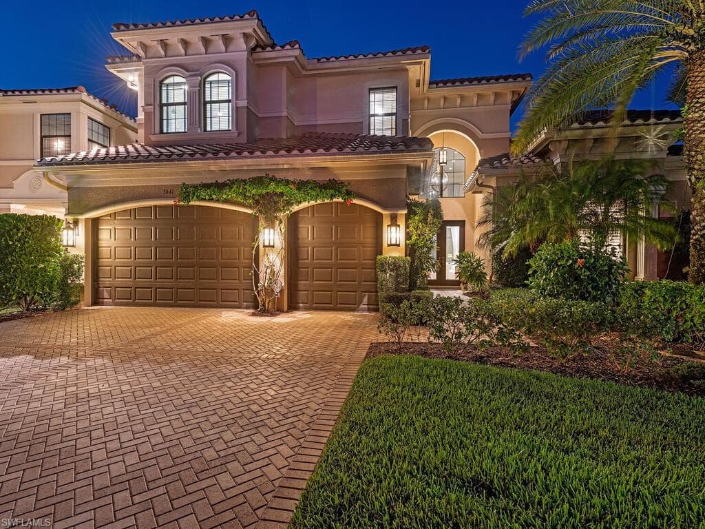 3641 Santaren CT NAPLES, FL 34119