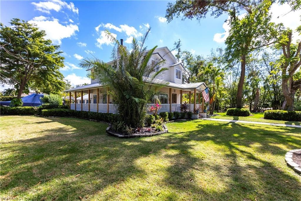 1410 Linhart AVE FORT MYERS, FL 33901