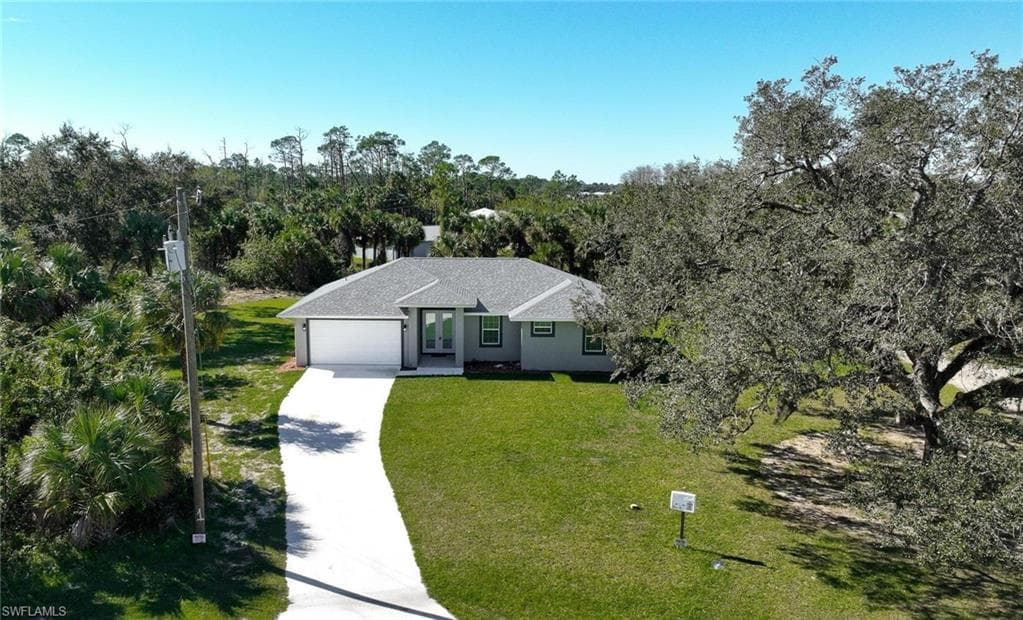 1044 Bucknell LN LABELLE, FL 33935