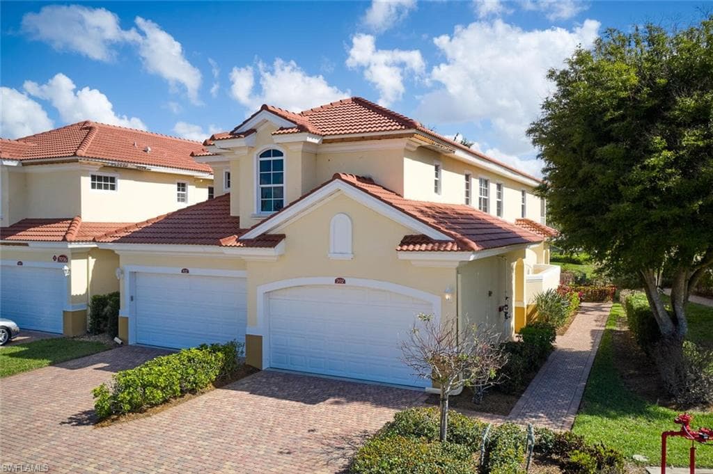 5936 Tarpon Gardens CIR 202 CAPE CORAL, FL 33914