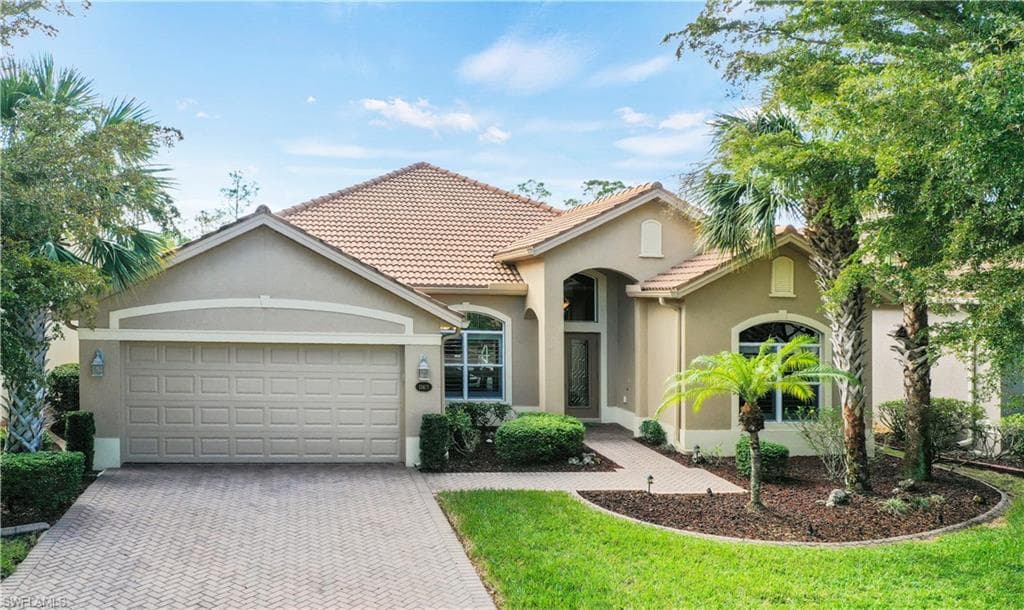13871 Farnese DR ESTERO, FL 33928