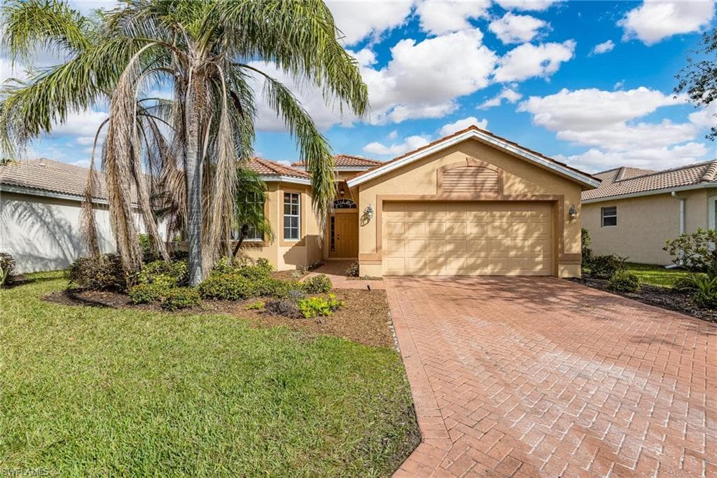 3151 Midship DR NORTH FORT MYERS, FL 33903