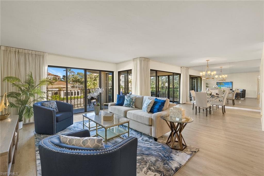 6710 Pelican Bay BLVD 422 NAPLES, FL 34108