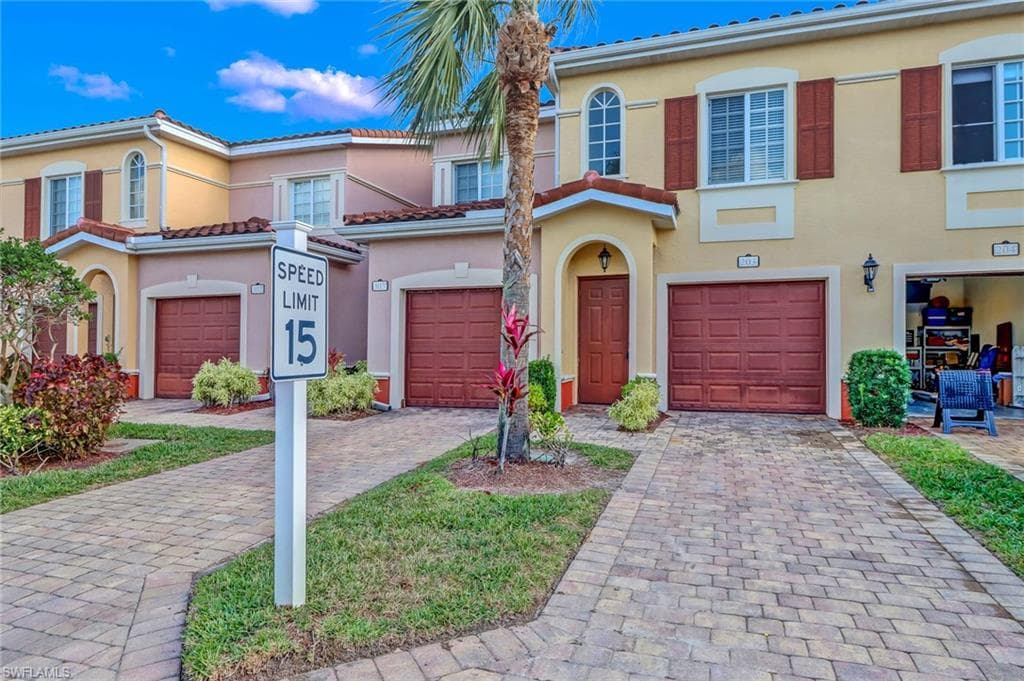 10110 Villagio Palms WAY 203 ESTERO, FL 33928