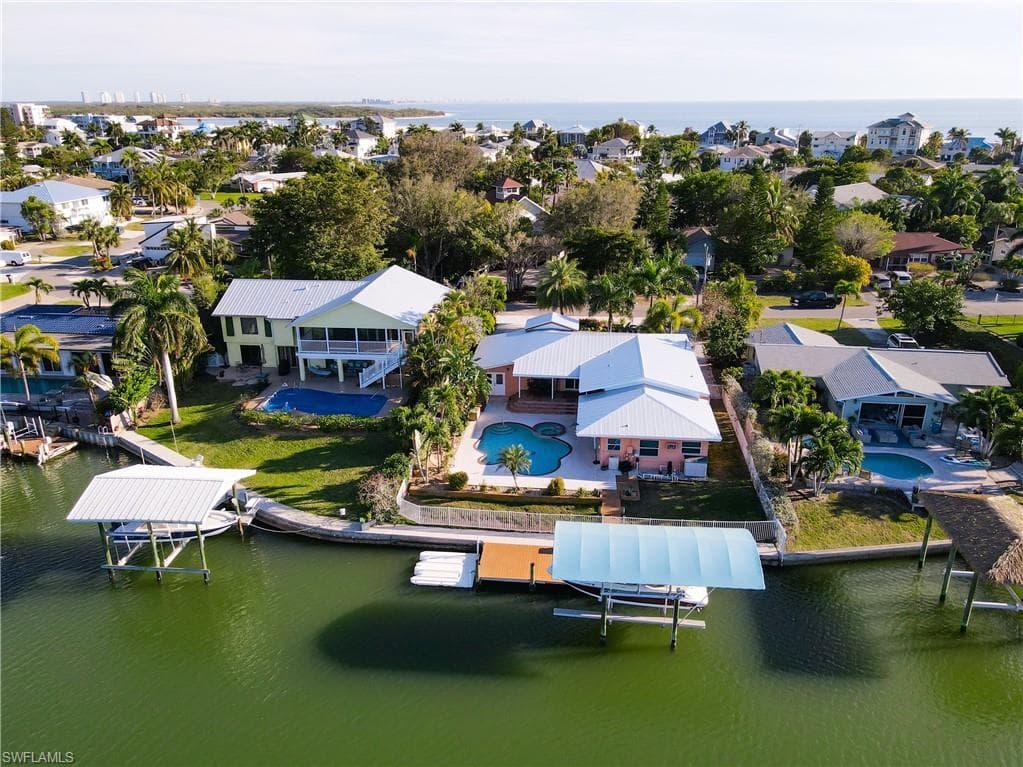 8065 Lagoon RD FORT MYERS BEACH, FL 33931