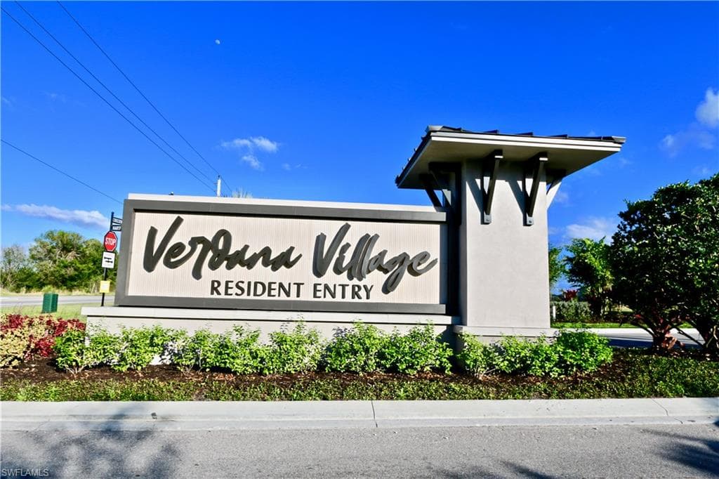 18354 Ridgeline DR ESTERO, FL 33928