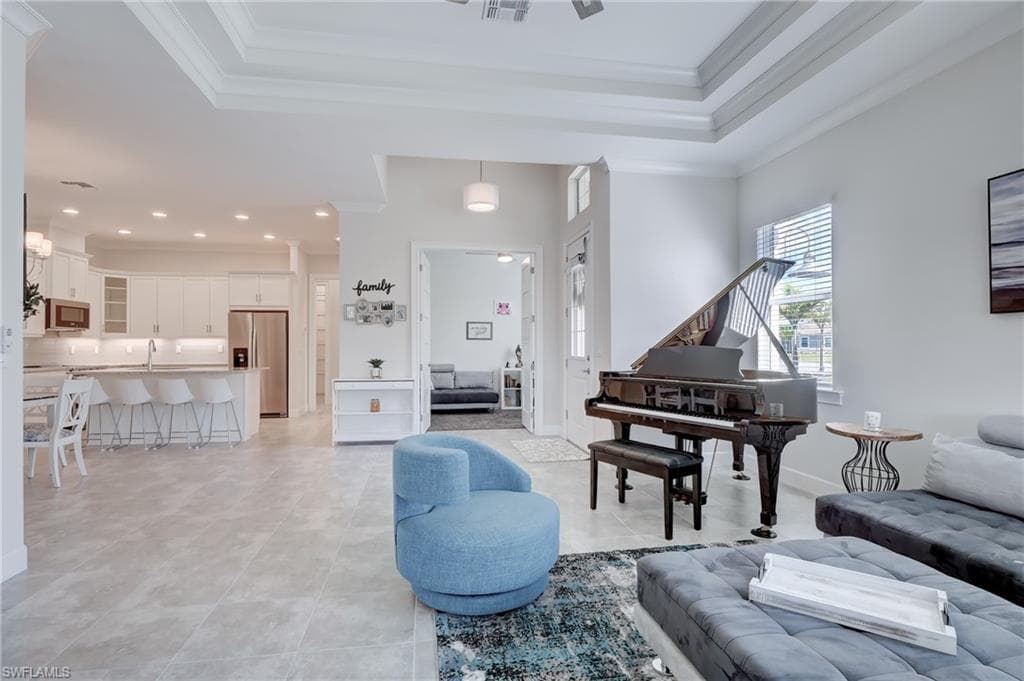6376 Arriba AVE NAPLES, FL 34113