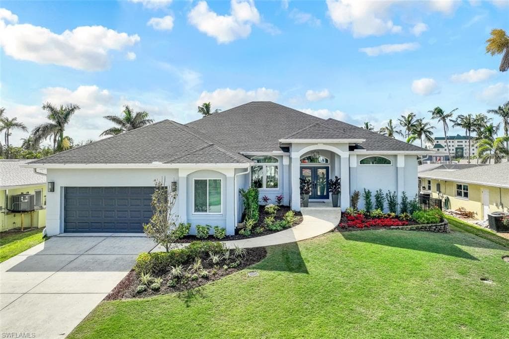 4837 Regal DR BONITA SPRINGS, FL 34134
