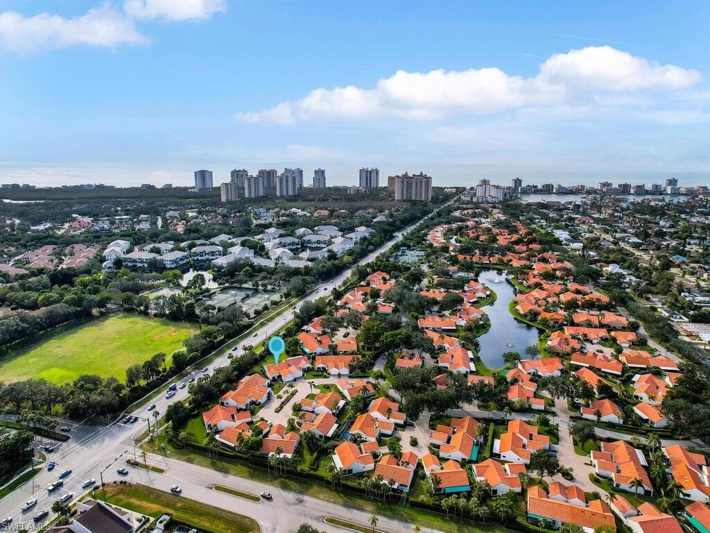 754 Reef Point CIR NAPLES, FL 34108