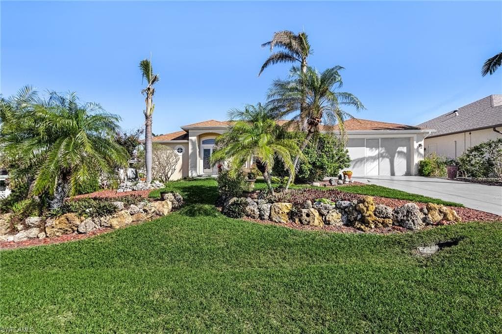 2452 Cherimoya LN ST. JAMES CITY, FL 33956