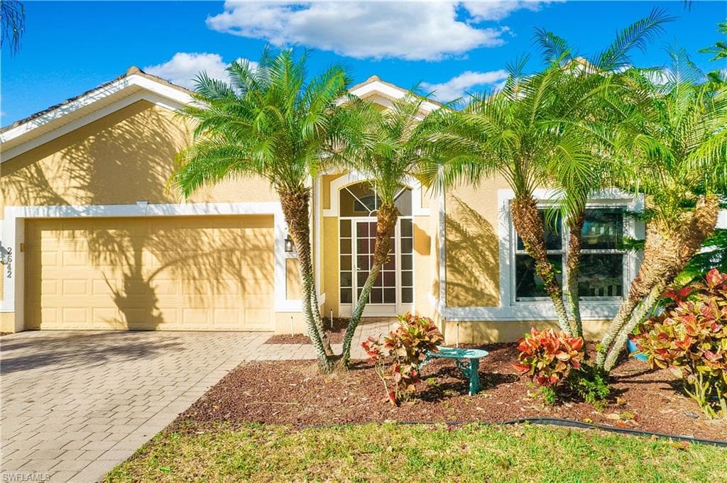 2642 Orange Grove TRL NAPLES, FL 34120
