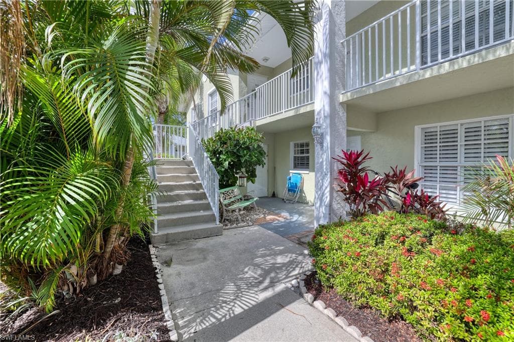 28201 Pine Haven WAY 152 BONITA SPRINGS, FL 34135