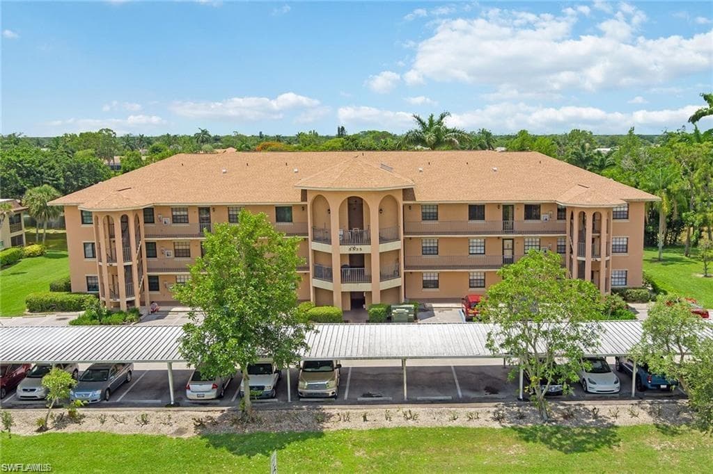 5535 Rattlesnake Hammock RD 305 NAPLES, FL 34113