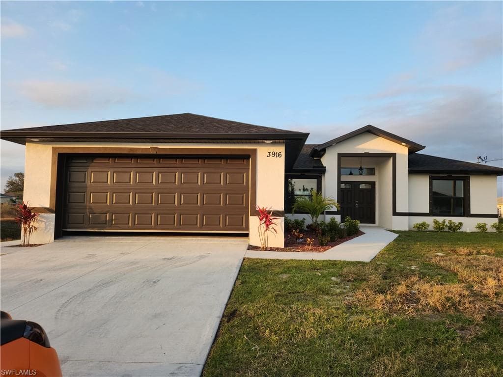 3916 17th ST SW LEHIGH ACRES, FL 33976
