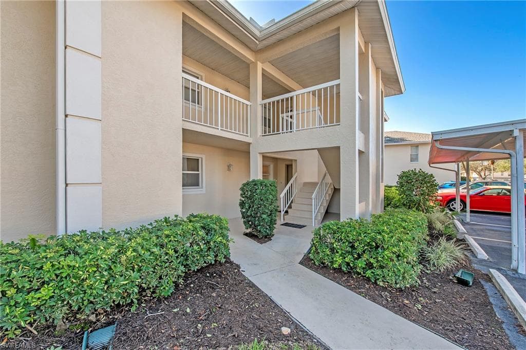 745 Landover CIR 104 NAPLES, FL 34104