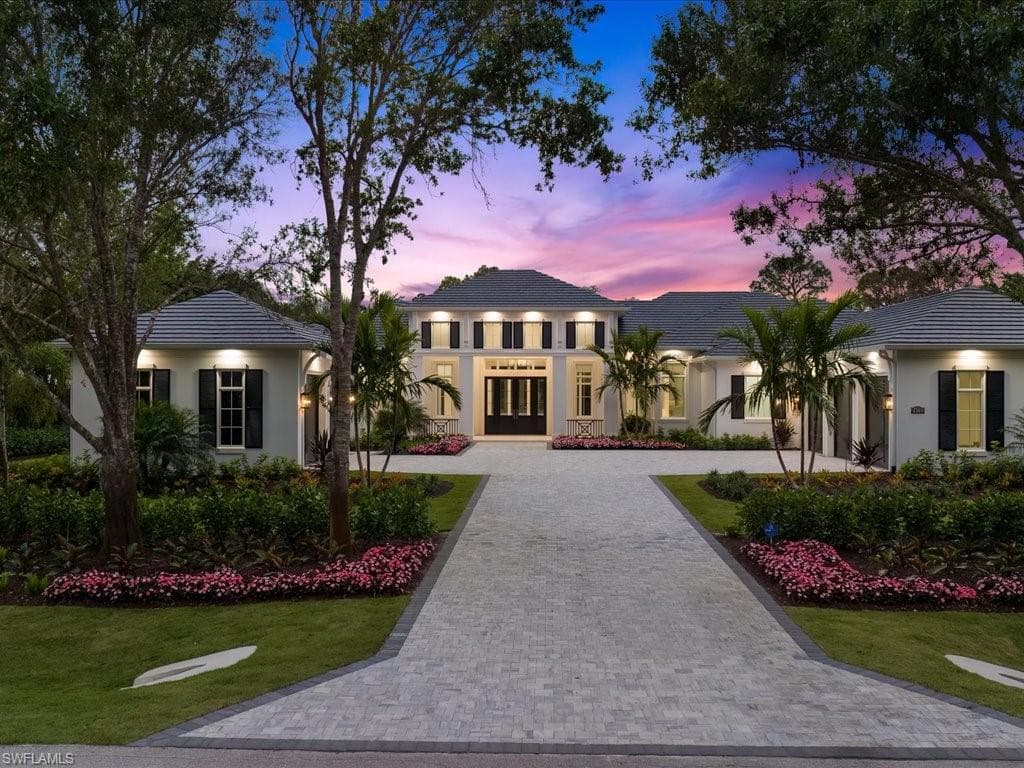 475 CARICA RD NAPLES, FL 34108
