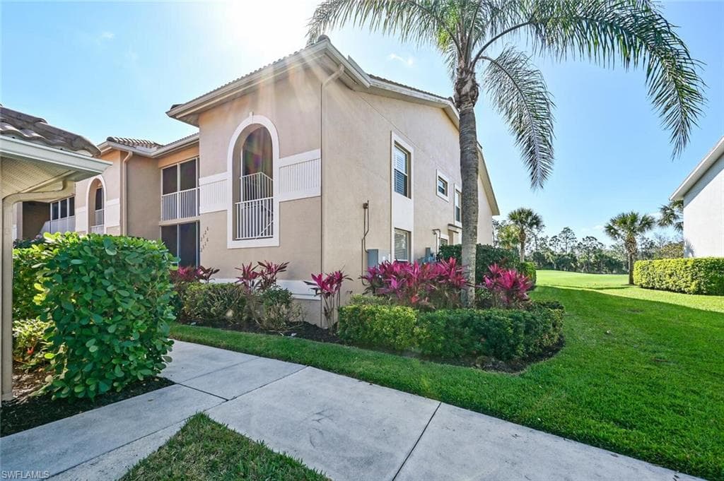 3890 Sawgrass WAY 2326 NAPLES, FL 34112