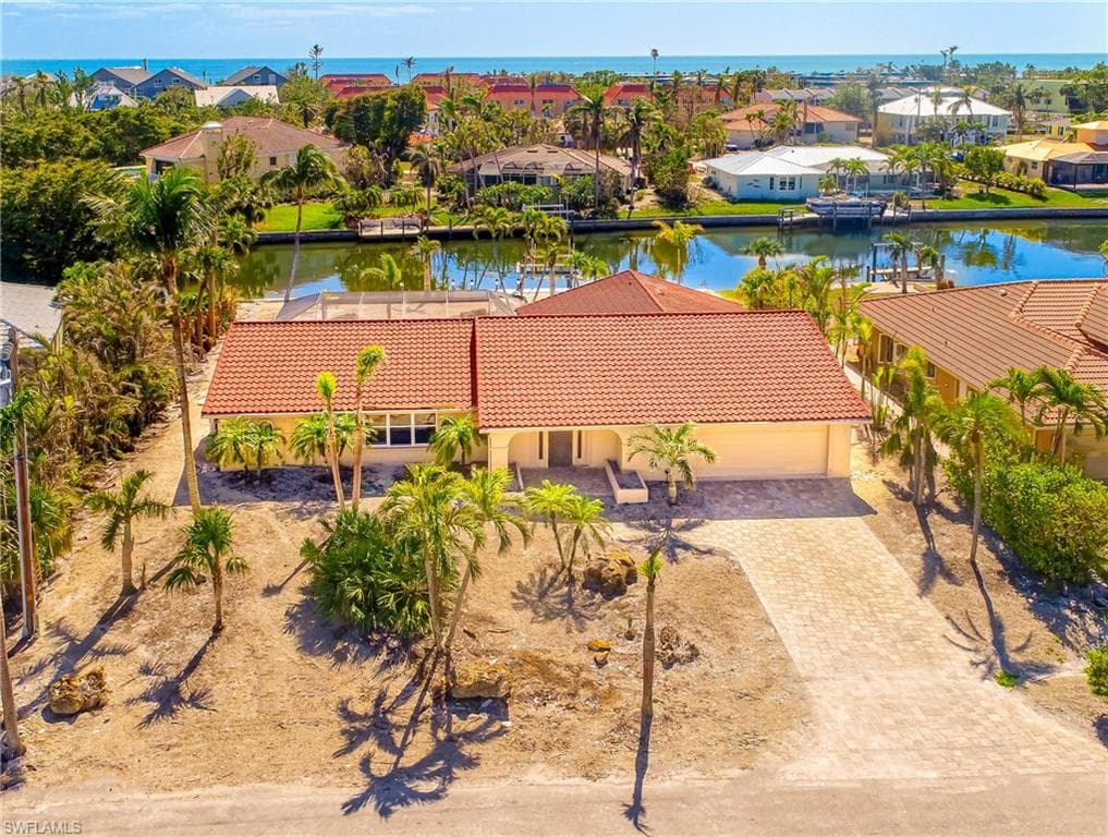 918 Kings Crown DR SANIBEL, FL 33957