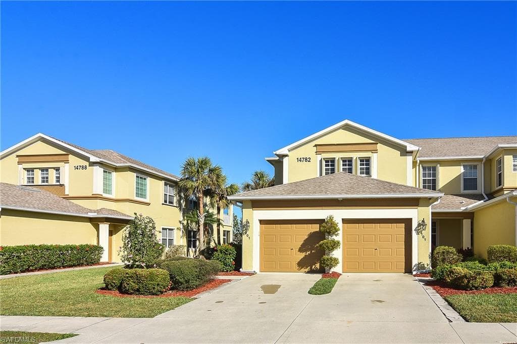 14782 Calusa Palms DR 201 FORT MYERS, FL 33919