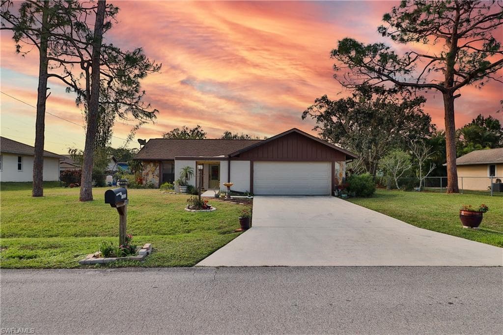 11302 Rabun Gap DR NORTH FORT MYERS, FL 33917