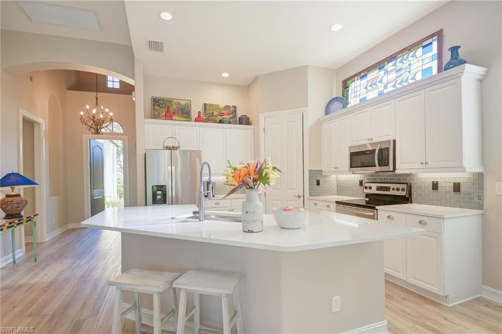 8271 Provencia CT FORT MYERS, FL 33912