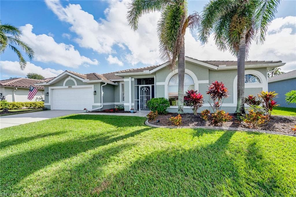 12671 Chartwell DR FORT MYERS, FL 33912