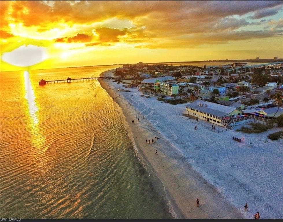 1250 Estero BLVD FORT MYERS BEACH, FL 33931