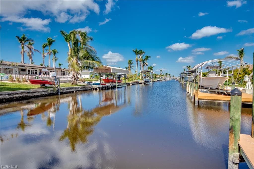 5274 Skylark CT CAPE CORAL, FL 33904