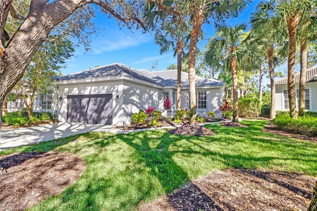 6751 Old Banyan WAY NAPLES, FL 34109