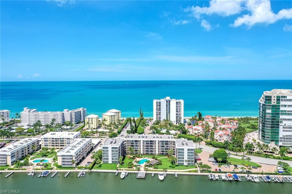 3500 Gulf Shore BLVD N 210 NAPLES, FL 34103