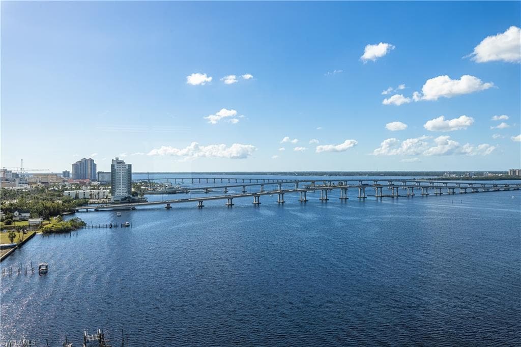 2745 1st ST 1503 FORT MYERS, FL 33916
