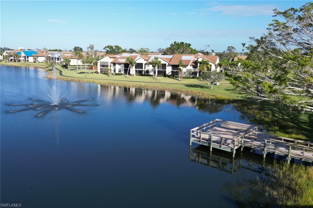 8256 Charter Club CIR 10 FORT MYERS, FL 33919